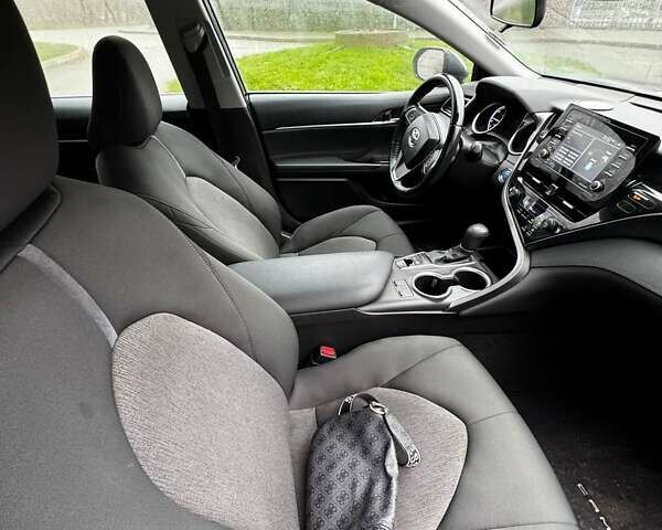 Синий Тойота Камри, объемом двигателя 2.49 л и пробегом 135 тыс. км за 26500 $, фото 11 на Automoto.ua