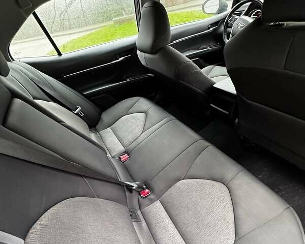 Синий Тойота Камри, объемом двигателя 2.49 л и пробегом 135 тыс. км за 26500 $, фото 12 на Automoto.ua