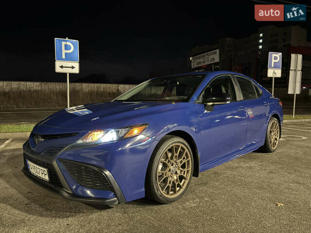 Синий Тойота Камри, объемом двигателя 2.49 л и пробегом 48 тыс. км за 29900 $, фото 3 на Automoto.ua