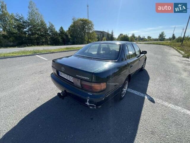 Зеленый Тойота Камри, объемом двигателя 2.16 л и пробегом 490 тыс. км за 2200 $, фото 7 на Automoto.ua