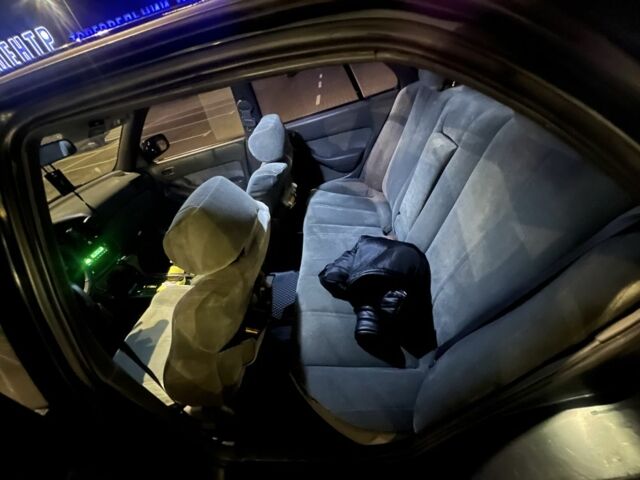 Зеленый Тойота Камри, объемом двигателя 2.2 л и пробегом 3 тыс. км за 1200 $, фото 3 на Automoto.ua