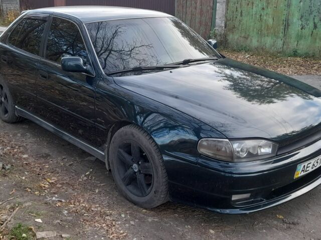 Зелений Тойота Камрі, об'ємом двигуна 2.2 л та пробігом 500 тис. км за 3000 $, фото 1 на Automoto.ua