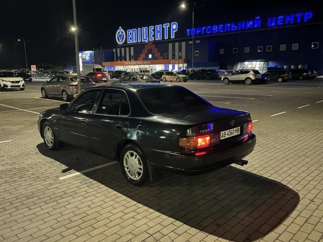 Зеленый Тойота Камри, объемом двигателя 2.2 л и пробегом 3 тыс. км за 1200 $, фото 4 на Automoto.ua