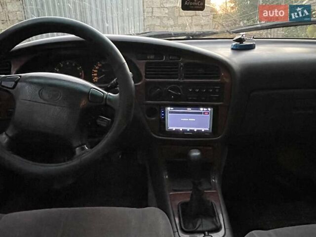 Зелений Тойота Камрі, об'ємом двигуна 3 л та пробігом 400 тис. км за 2800 $, фото 3 на Automoto.ua