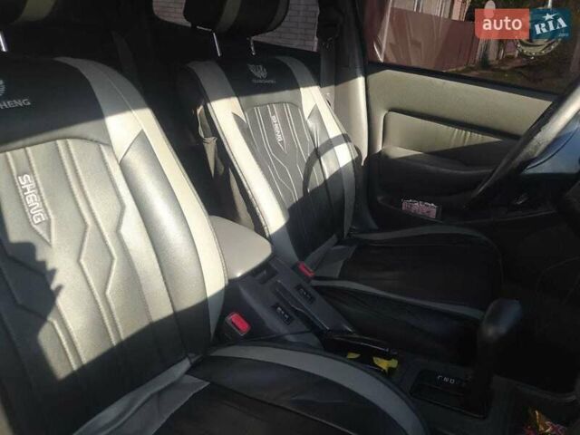 Зеленый Тойота Камри, объемом двигателя 3 л и пробегом 347 тыс. км за 2800 $, фото 9 на Automoto.ua