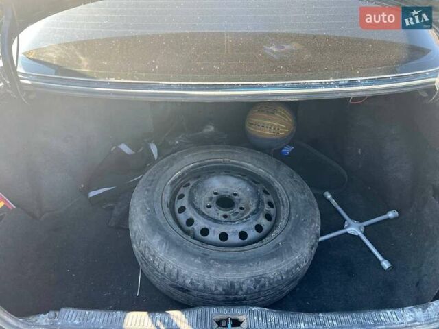 Зеленый Тойота Камри, объемом двигателя 2.16 л и пробегом 407 тыс. км за 3700 $, фото 18 на Automoto.ua