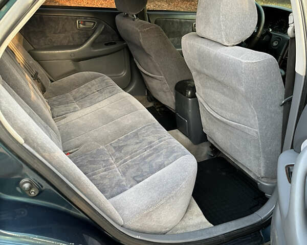 Зеленый Тойота Камри, объемом двигателя 2.2 л и пробегом 700 тыс. км за 5000 $, фото 8 на Automoto.ua