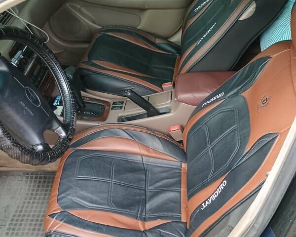 Зелений Тойота Камрі, об'ємом двигуна 2.16 л та пробігом 300 тис. км за 3300 $, фото 6 на Automoto.ua