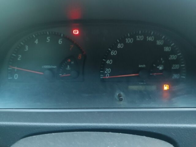 Зеленый Тойота Камри, объемом двигателя 2.4 л и пробегом 225 тыс. км за 5300 $, фото 10 на Automoto.ua