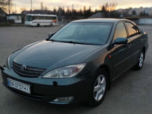 Зеленый Тойота Камри, объемом двигателя 3 л и пробегом 410 тыс. км за 4800 $, фото 2 на Automoto.ua