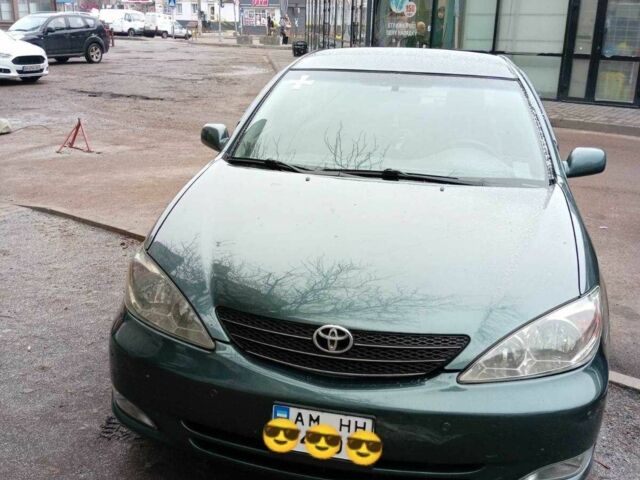 Зеленый Тойота Камри, объемом двигателя 2.4 л и пробегом 260 тыс. км за 3900 $, фото 7 на Automoto.ua