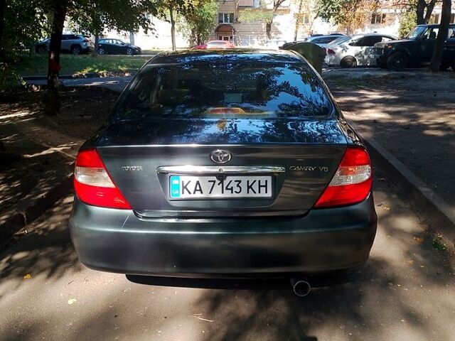 Зеленый Тойота Камри, объемом двигателя 3 л и пробегом 400000 тыс. км за 4200 $, фото 1 на Automoto.ua
