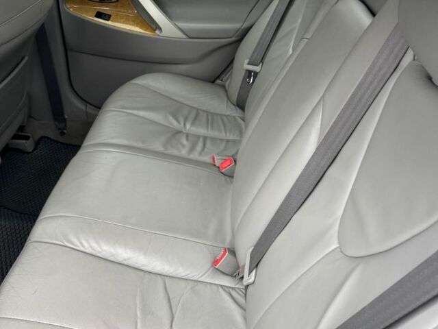 Зелений Тойота Камрі, об'ємом двигуна 3.5 л та пробігом 255 тис. км за 7550 $, фото 4 на Automoto.ua