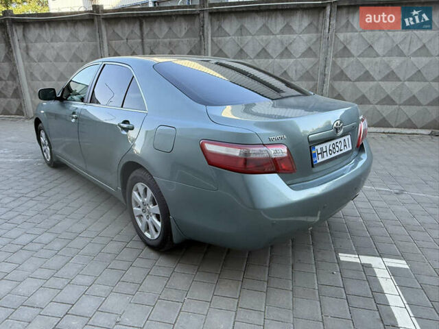 Зеленый Тойота Камри, объемом двигателя 2.36 л и пробегом 185 тыс. км за 7700 $, фото 3 на Automoto.ua