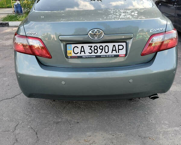 Зеленый Тойота Камри, объемом двигателя 2.4 л и пробегом 400 тыс. км за 10000 $, фото 7 на Automoto.ua