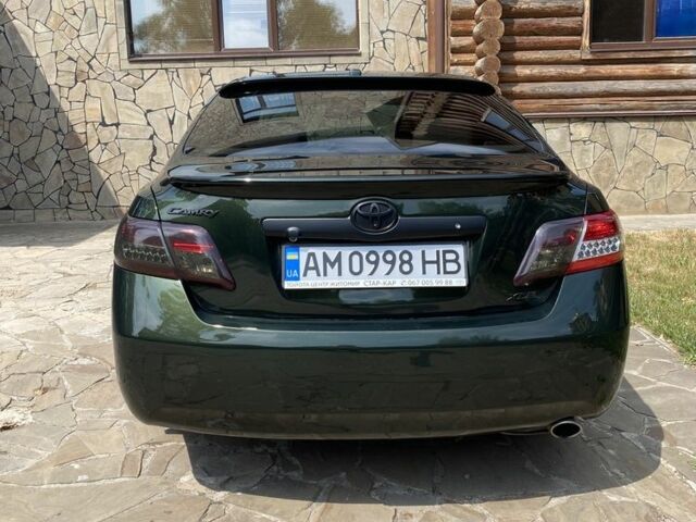 Зеленый Тойота Камри, объемом двигателя 2.5 л и пробегом 300 тыс. км за 8400 $, фото 8 на Automoto.ua
