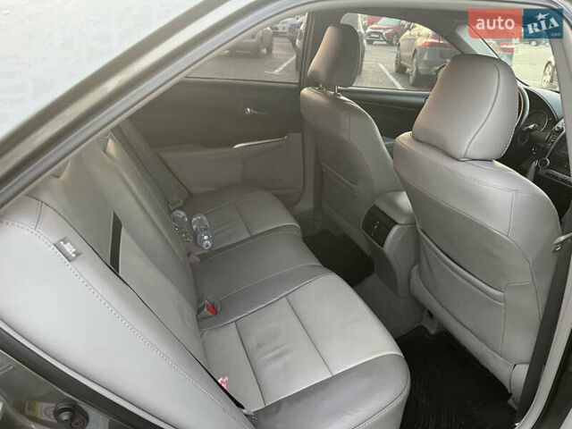 Зелений Тойота Камрі, об'ємом двигуна 2.49 л та пробігом 100 тис. км за 13500 $, фото 2 на Automoto.ua