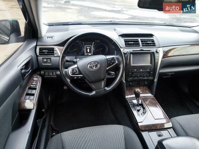 Зеленый Тойота Камри, объемом двигателя 2.5 л и пробегом 188 тыс. км за 15300 $, фото 10 на Automoto.ua