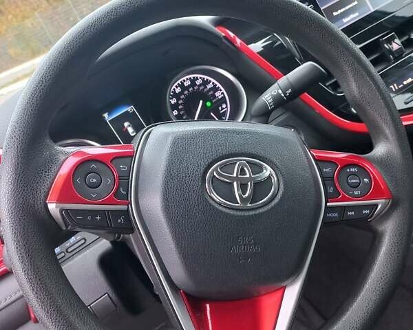 Тойота Камри 2021 в Запорожье на Automoto.ua Зеленый Тойота Камри, объемом двигателя 2.49 л и пробегом 115 тыс. км за 26500 $, фото 12 на Automoto.ua