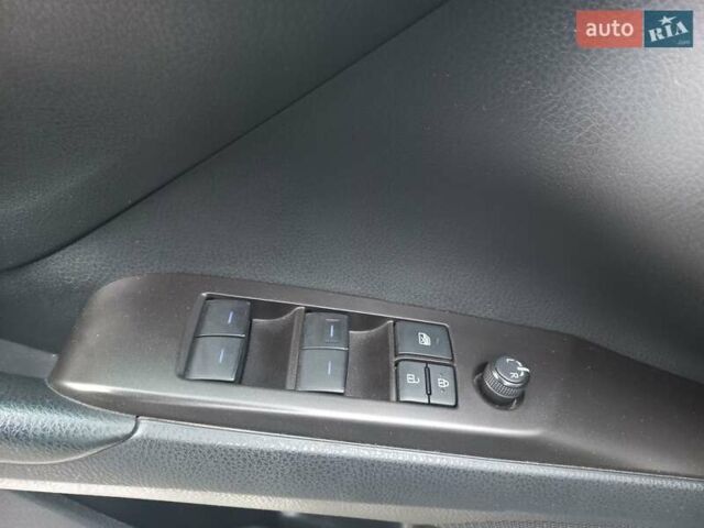 Тойота Камри 2021 в Запорожье на Automoto.ua Зеленый Тойота Камри, объемом двигателя 2.49 л и пробегом 115 тыс. км за 26500 $, фото 15 на Automoto.ua
