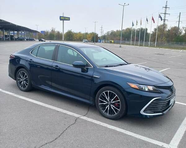 Тойота Камри 2021 в Запорожье на Automoto.ua Зеленый Тойота Камри, объемом двигателя 2.49 л и пробегом 115 тыс. км за 26500 $, фото 3 на Automoto.ua