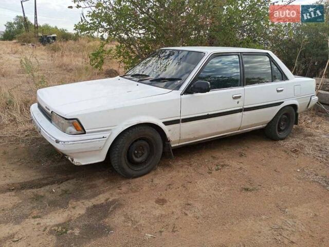 Білий Тойота Каріна, об'ємом двигуна 0 л та пробігом 11 тис. км за 1200 $, фото 2 на Automoto.ua