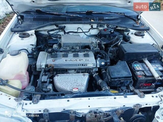 Белый Тойота Карина, объемом двигателя 1.62 л и пробегом 355 тыс. км за 2500 $, фото 9 на Automoto.ua