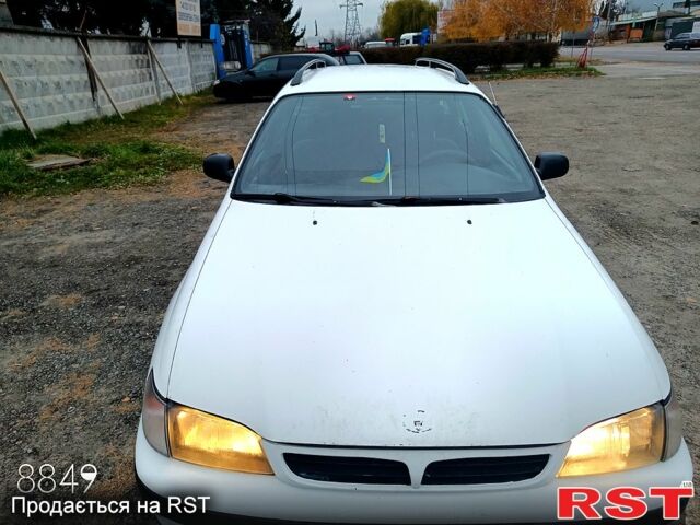 Білий Тойота Каріна, об'ємом двигуна 1.9 л та пробігом 0 тис. км за 3500 $, фото 11 на Automoto.ua