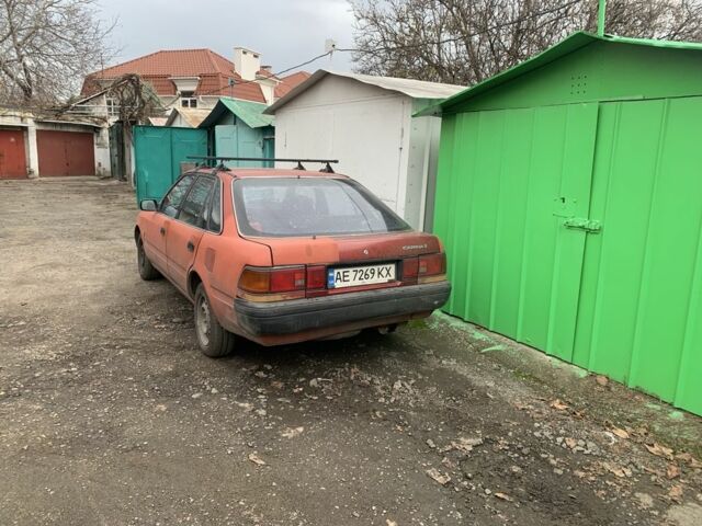 Красный Тойота Карина, объемом двигателя 1.6 л и пробегом 3 тыс. км за 1069 $, фото 2 на Automoto.ua