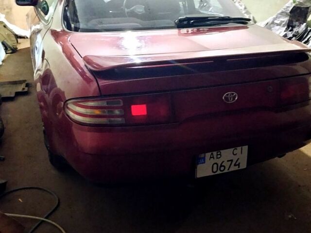 Красный Тойота Карина, объемом двигателя 1.6 л и пробегом 192 тыс. км за 900 $, фото 2 на Automoto.ua