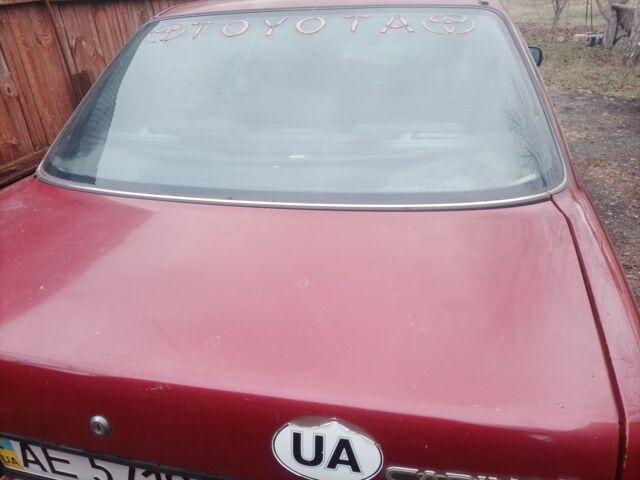 Червоний Тойота Каріна, об'ємом двигуна 0 л та пробігом 380 тис. км за 900 $, фото 3 на Automoto.ua