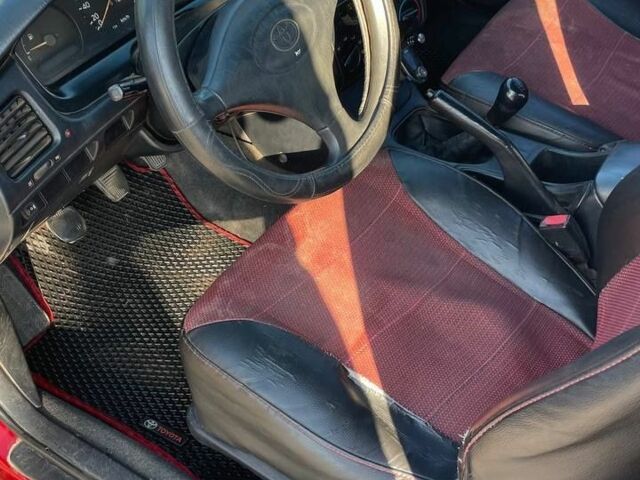 Красный Тойота Карина, объемом двигателя 2 л и пробегом 320 тыс. км за 3500 $, фото 13 на Automoto.ua