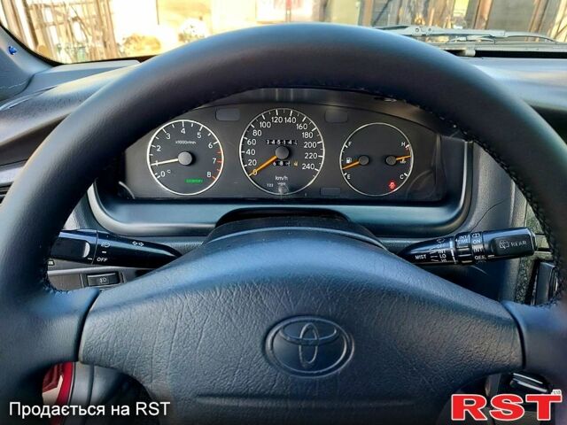 Красный Тойота Карина, объемом двигателя 1.8 л и пробегом 344 тыс. км за 3100 $, фото 7 на Automoto.ua