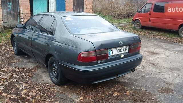 Тойота Карина, объемом двигателя 2 л и пробегом 420 тыс. км за 2000 $, фото 3 на Automoto.ua