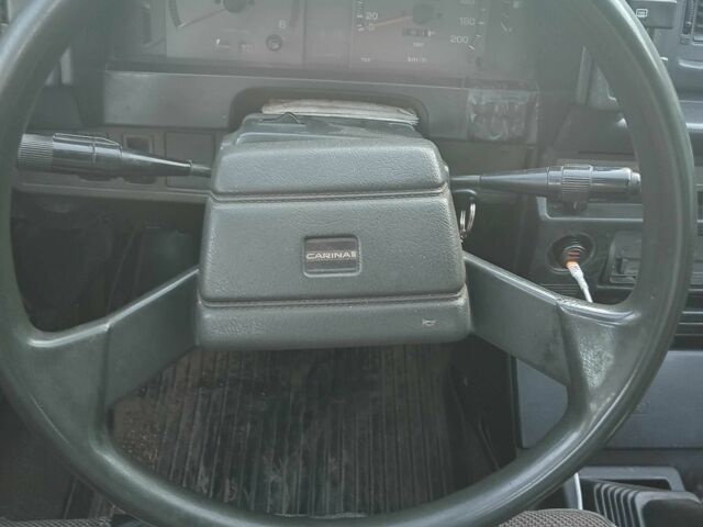 Серый Тойота Карина, объемом двигателя 2 л и пробегом 437 тыс. км за 721 $, фото 10 на Automoto.ua