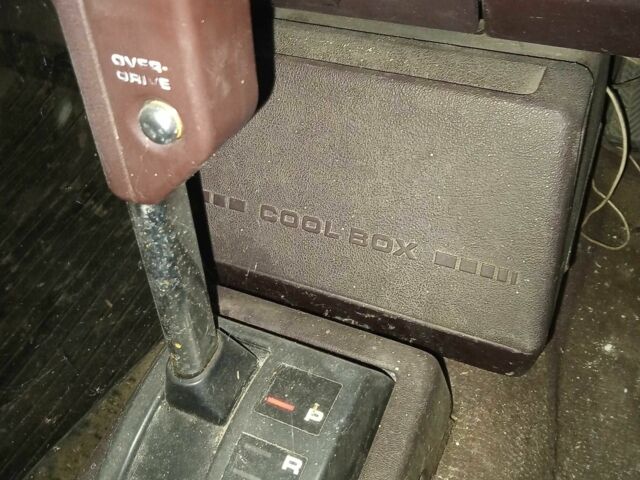 Серый Тойота Карина, объемом двигателя 2 л и пробегом 437 тыс. км за 721 $, фото 23 на Automoto.ua