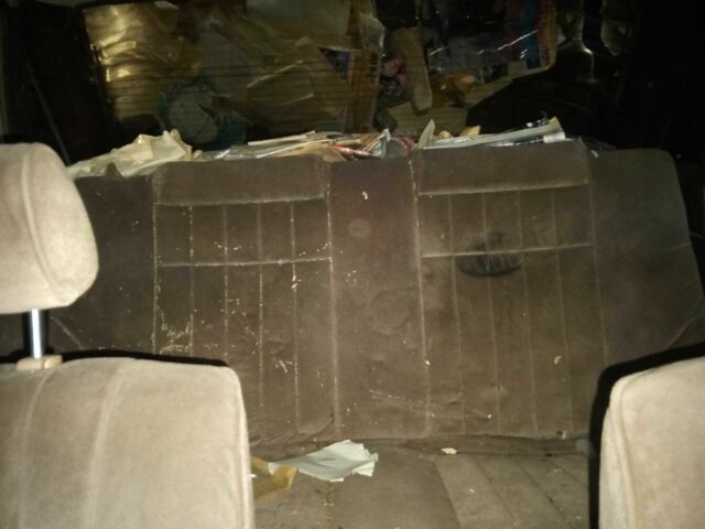 Серый Тойота Карина, объемом двигателя 2 л и пробегом 437 тыс. км за 721 $, фото 19 на Automoto.ua