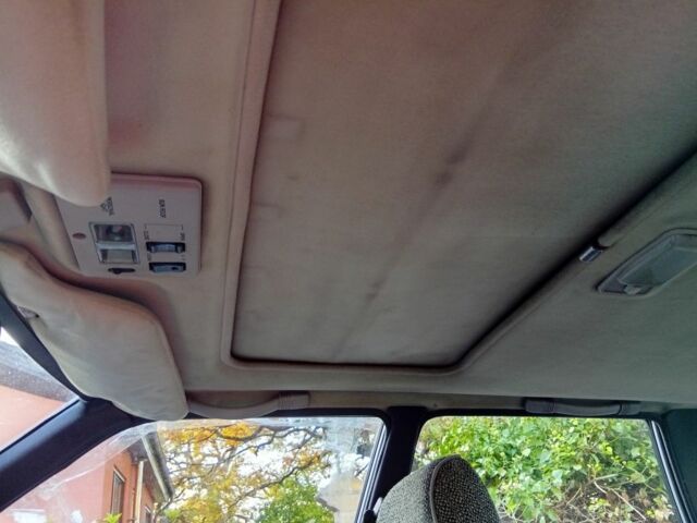 Сірий Тойота Каріна, об'ємом двигуна 2 л та пробігом 236 тис. км за 2638 $, фото 7 на Automoto.ua