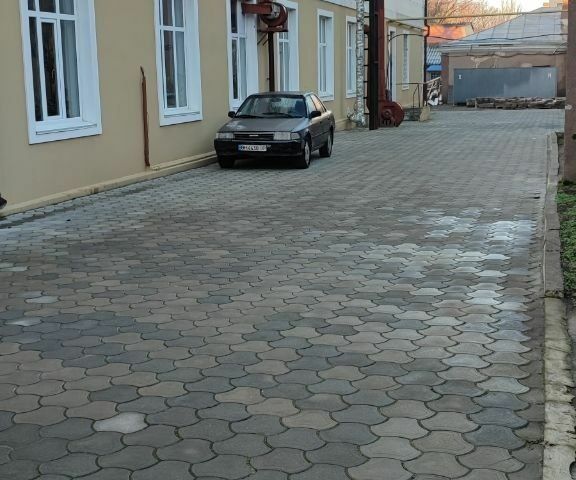 Серый Тойота Карина, объемом двигателя 1.6 л и пробегом 370 тыс. км за 952 $, фото 4 на Automoto.ua