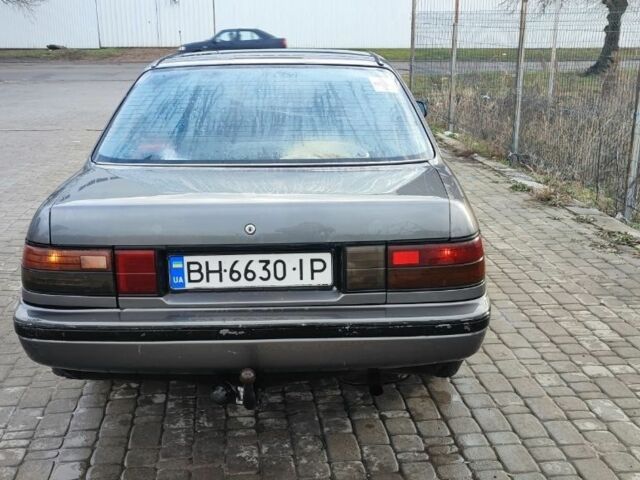 Серый Тойота Карина, объемом двигателя 1.6 л и пробегом 370 тыс. км за 952 $, фото 3 на Automoto.ua