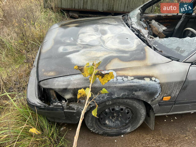 Серый Тойота Карина, объемом двигателя 2 л и пробегом 200 тыс. км за 500 $, фото 5 на Automoto.ua
