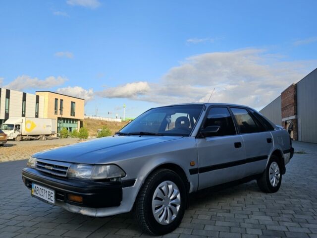 Сірий Тойота Каріна, об'ємом двигуна 0 л та пробігом 300 тис. км за 1900 $, фото 1 на Automoto.ua