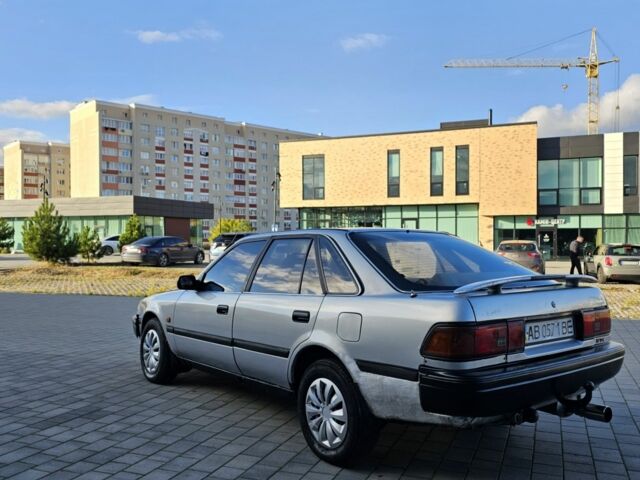 Сірий Тойота Каріна, об'ємом двигуна 0 л та пробігом 300 тис. км за 1900 $, фото 3 на Automoto.ua