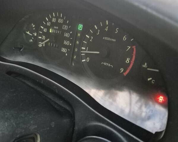 Серый Тойота Карина, объемом двигателя 2 л и пробегом 304 тыс. км за 3000 $, фото 3 на Automoto.ua