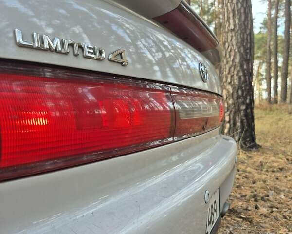 Серый Тойота Карина, объемом двигателя 2 л и пробегом 304 тыс. км за 3000 $, фото 8 на Automoto.ua