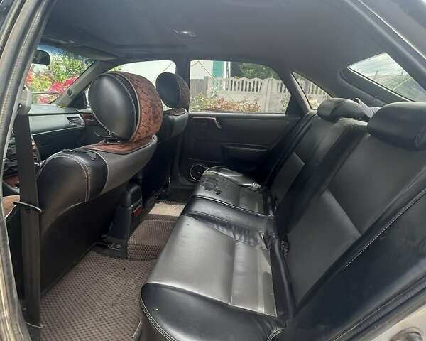 Сірий Тойота Каріна, об'ємом двигуна 1.6 л та пробігом 395 тис. км за 3000 $, фото 6 на Automoto.ua