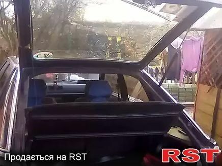 Синий Тойота Карина, объемом двигателя 1 л и пробегом 300 тыс. км за 450 $, фото 2 на Automoto.ua