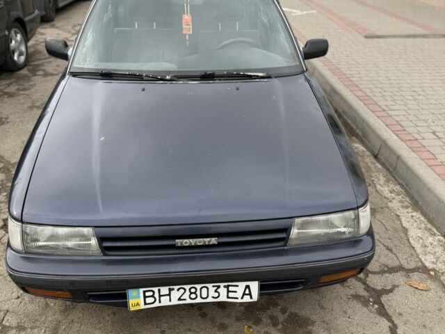Синій Тойота Каріна, об'ємом двигуна 1.6 л та пробігом 222 тис. км за 1550 $, фото 3 на Automoto.ua