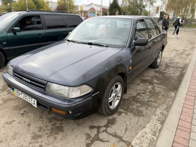 Синій Тойота Каріна, об'ємом двигуна 1.6 л та пробігом 222 тис. км за 1550 $, фото 4 на Automoto.ua