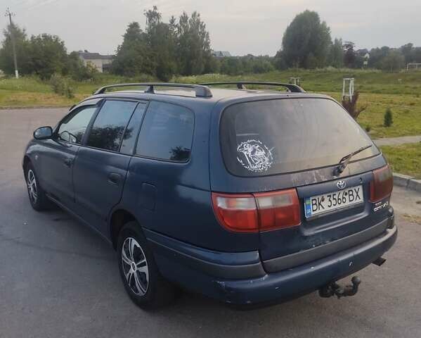 Синій Тойота Каріна, об'ємом двигуна 2 л та пробігом 411 тис. км за 3150 $, фото 5 на Automoto.ua